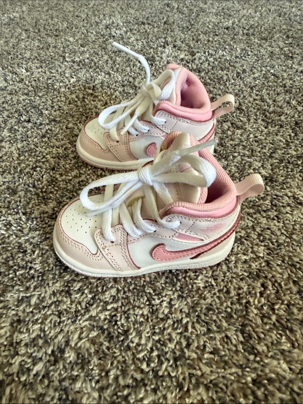 Girls Toddler Nike Jordan 1 Mids - Picture 4 of 8